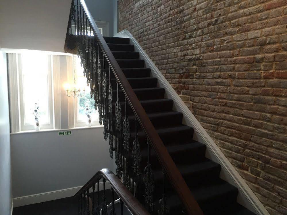 The View Hotel Folkestone, A Member Of Radisson Individuals 외부 사진