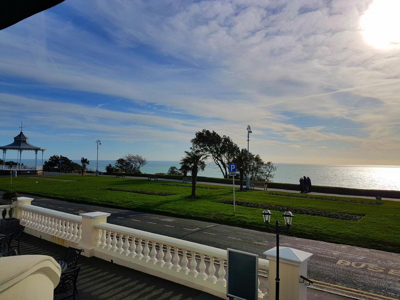The View Hotel Folkestone, A Member Of Radisson Individuals 외부 사진